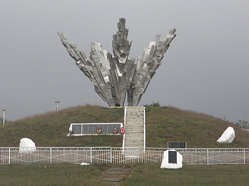 Северная Осетия, Кировский район с. Ставд-Дурт. Памятник односельчанам, погибшим в Великой Отечественной войне. Фото "Кавказского Узла"