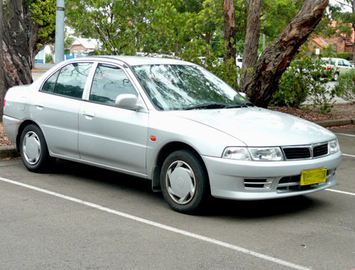 Автомобиль Mitsubishi Lancer. Фото: OSX, http://en.wikipedia.org/