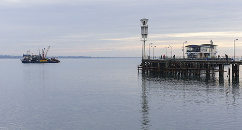 Корабль в Чёрном море. Фото:  Sputnik.Томас Тхайцук, http://sputnik-abkhazia.ru/world/20151221/1016674208.html