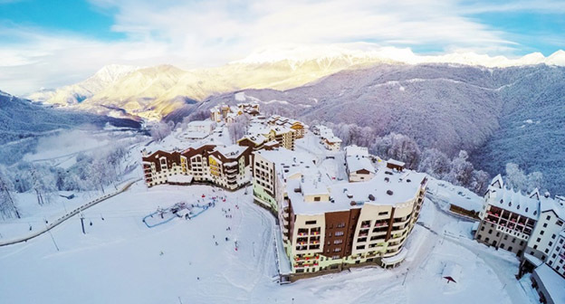 "Роза хутор". Фото: http://www.blogsochi.ru/content/na-kurorte-roza-khutor-otkrylsya-pervyi-balneologicheskii-otel