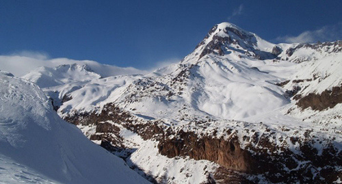 Гора Казбек в Северной Осетии. Фото Nordskif http://www.mytravelbook.org/objects/gora_kazbek