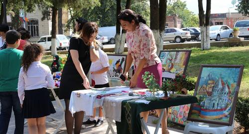 Выставка в Степанакерте в день города. Нагорный Карабах. 23 сентября 2017 год. Фото Лусине Тевосян для Кавказского узла