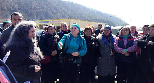 Митинг торговцев Козьего рынка. Фото Людмилы Маратовой для "Кавказского узла"