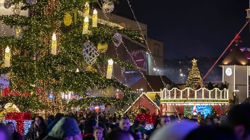 Новогодняя елка в Тбилиси. Фото пресс-службы мэрии Тбилиси, http://www.tbilisi.gov.ge