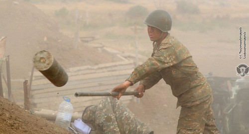 Солдат армянской армии  в зоне карабахского конфликта.  Фото пресс-службы МО Армении https://mil.am/ru/news/8436