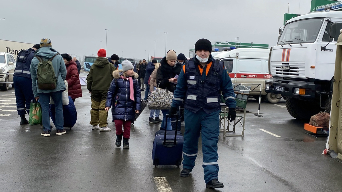 Размещение беженцев в Ростовской области. Фото пресс-служба МЧС ростовской области  