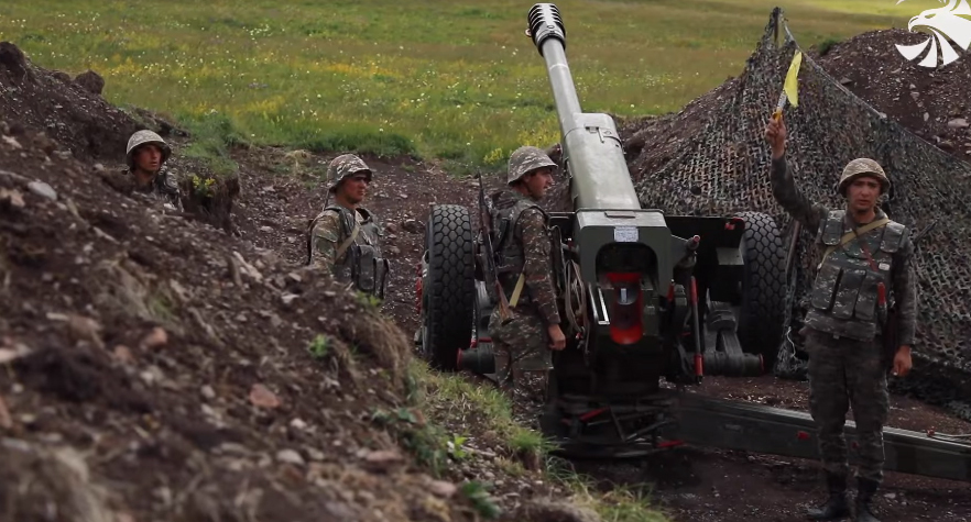 Военнослужащие армянской армии. Кадр видео пресс-службы МО Армении