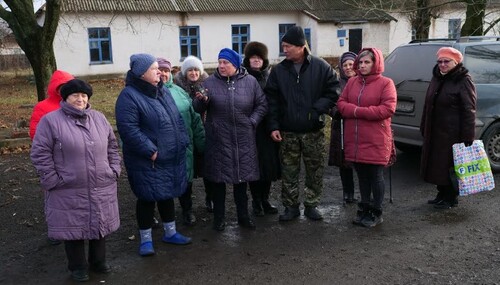 Сход жителей микрорайона Алмазный-2 в Гуково. 11 декабря 2022 года. Фото Сергея Снежина для "Кавказского узла".