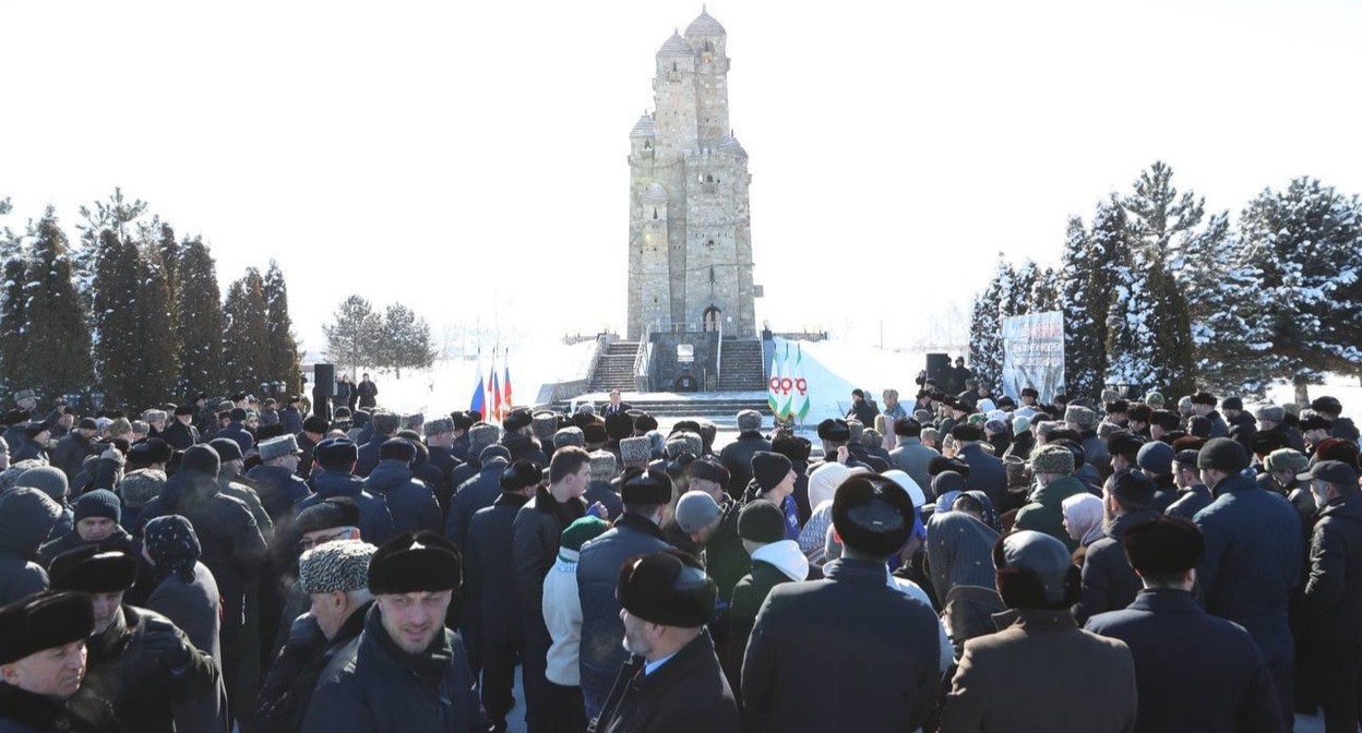 Участники митинга в Назрани. Фото из телеграм-канала правительства Ингушетии https://t.me/pravitelstvori/16073